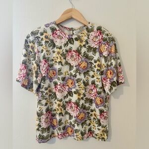 JH Collectibles Floral Top - Vintage, feminine Elegant